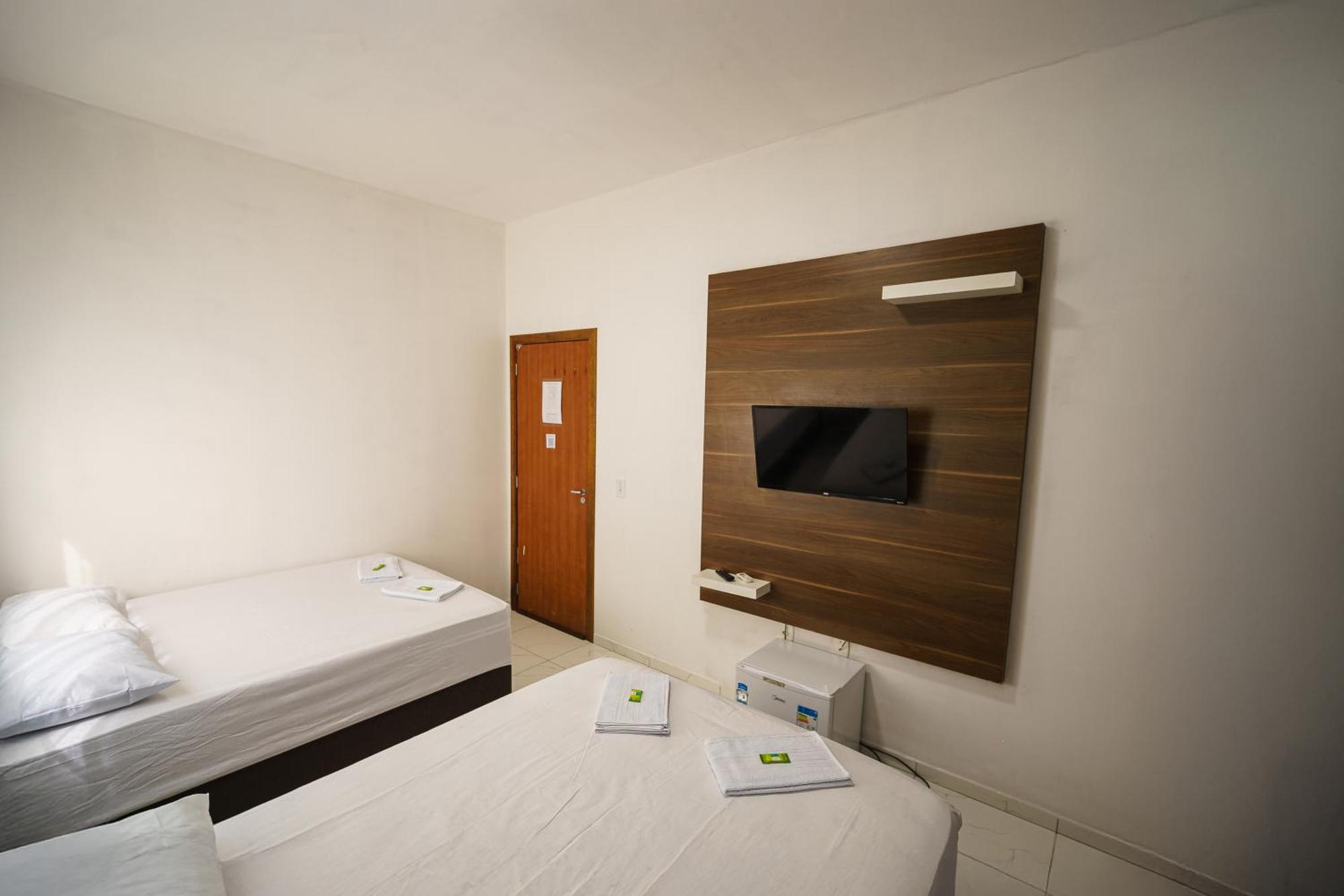 Hotel Janaina ปอร์โตเบโล ภายนอก รูปภาพ